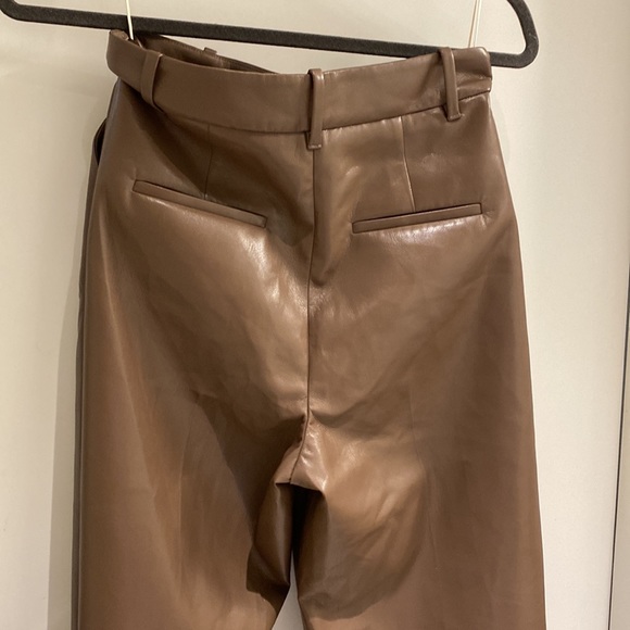 NTW aritzia effortless leather pants - Picture 4 of 4